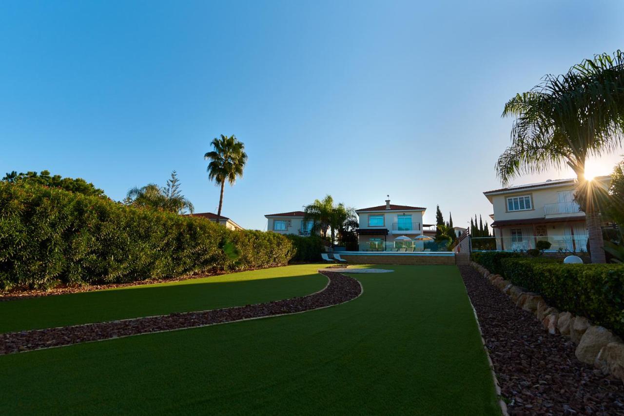 Beach Front Bella Vista By Ezoria Villas Protaras Ngoại thất bức ảnh