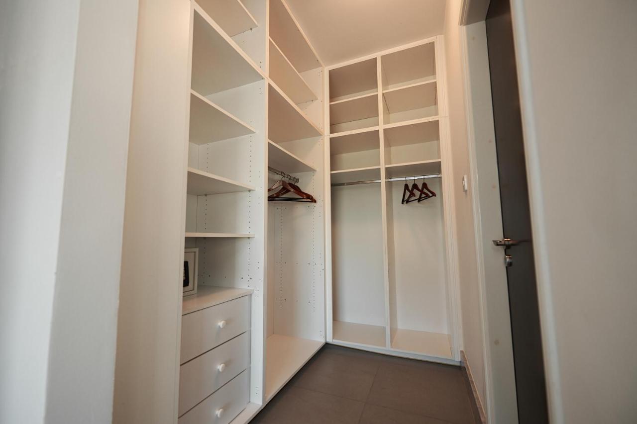 Beach Front Bella Vista By Ezoria Villas Protaras Ngoại thất bức ảnh