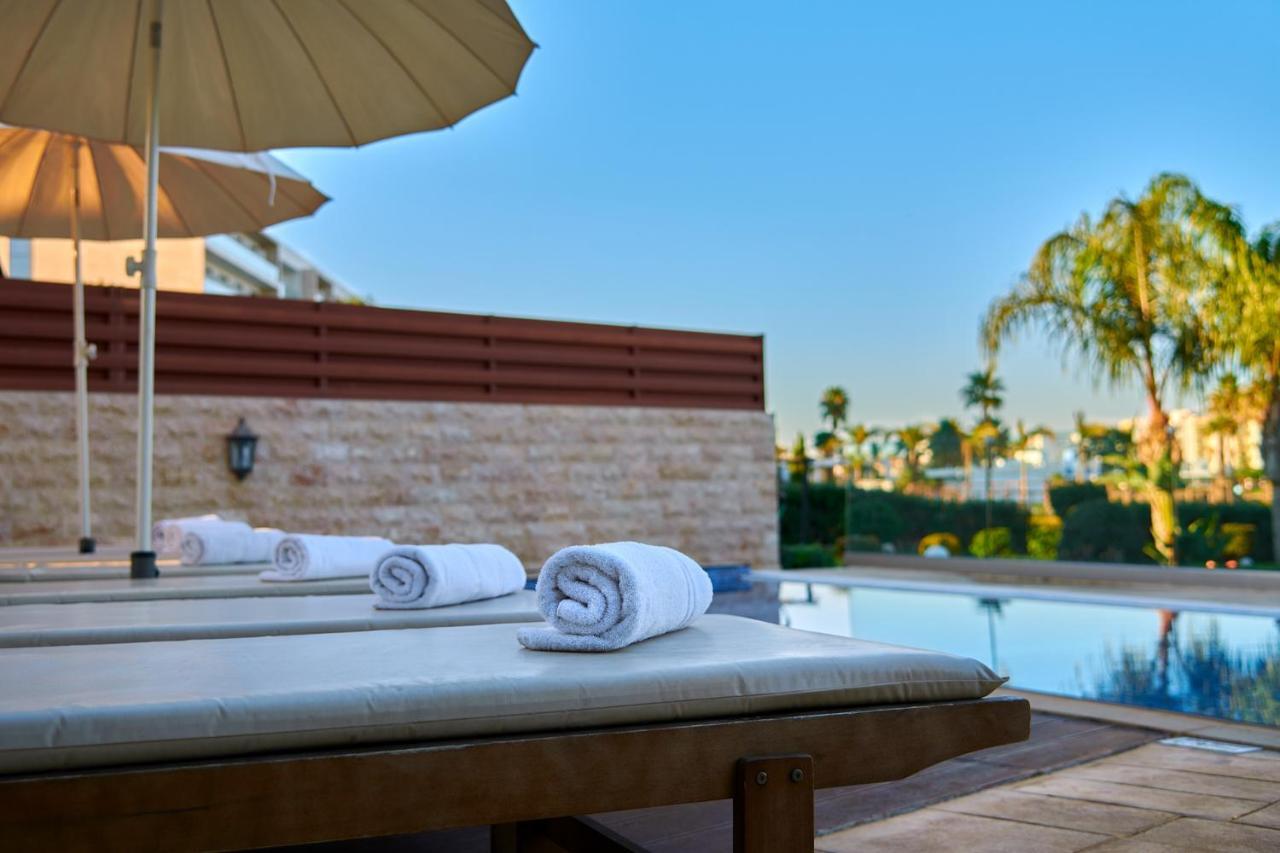 Beach Front Bella Vista By Ezoria Villas Protaras Ngoại thất bức ảnh